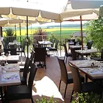 Otel Restaurant & Le Val Moret