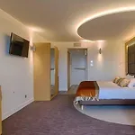 Restaurant & Le Val Moret Otel Magnant