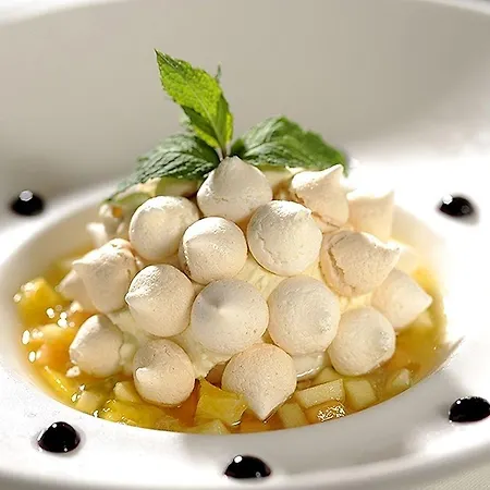 Hotel Restaurant & Le Val Moret 3*