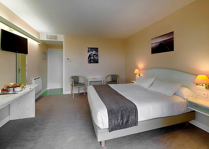 Restaurant & Le Val Moret Hotel 3*