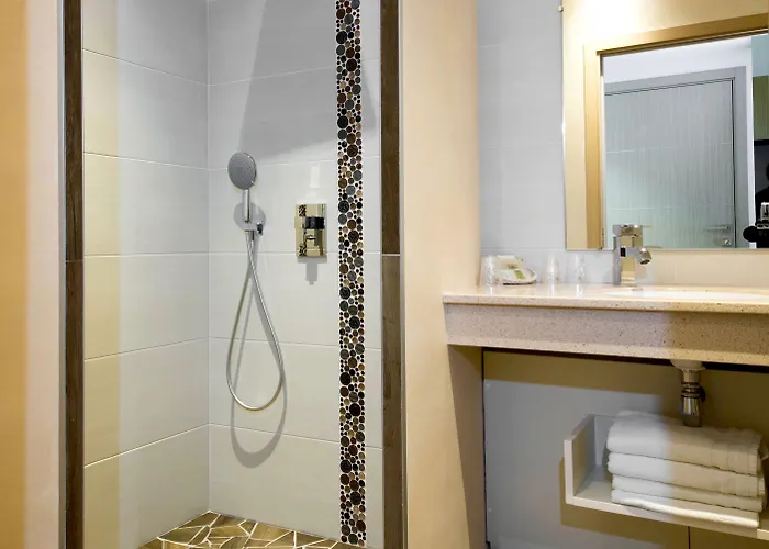 Restaurant & Le Val Moret Hotel 3*