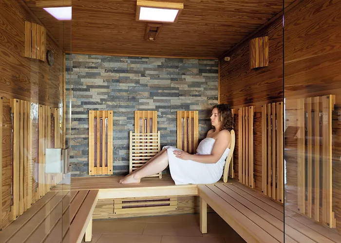 Restaurant & Le Val Moret Hotel 3*