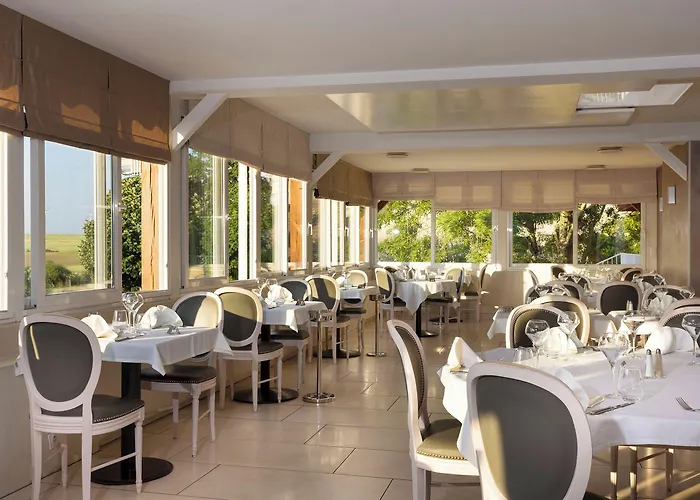 Restaurant & Le Val Moret 3* Magnant