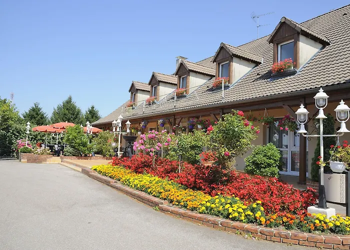 Restaurant & Le Val Moret 3* Magnant