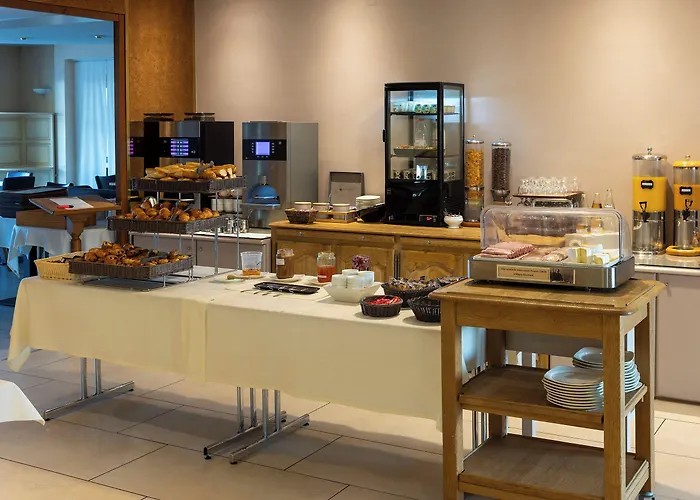 Restaurant & Le Val Moret