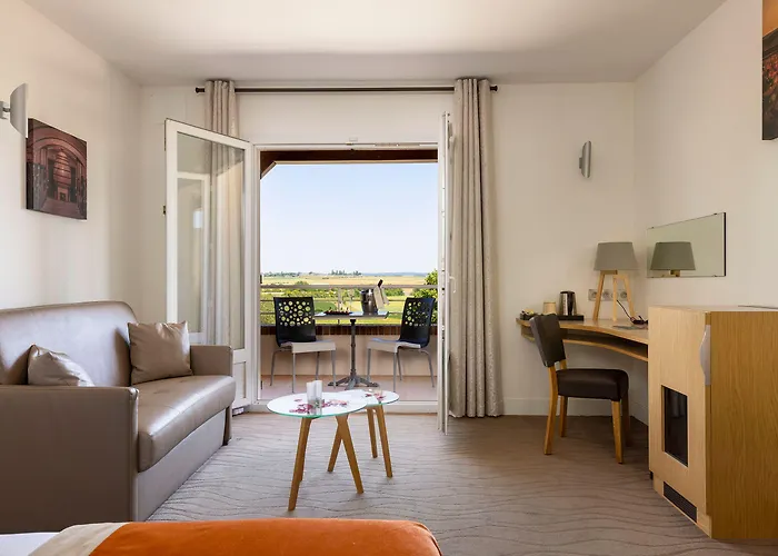 Hotel Restaurant & Le Val Moret 3*